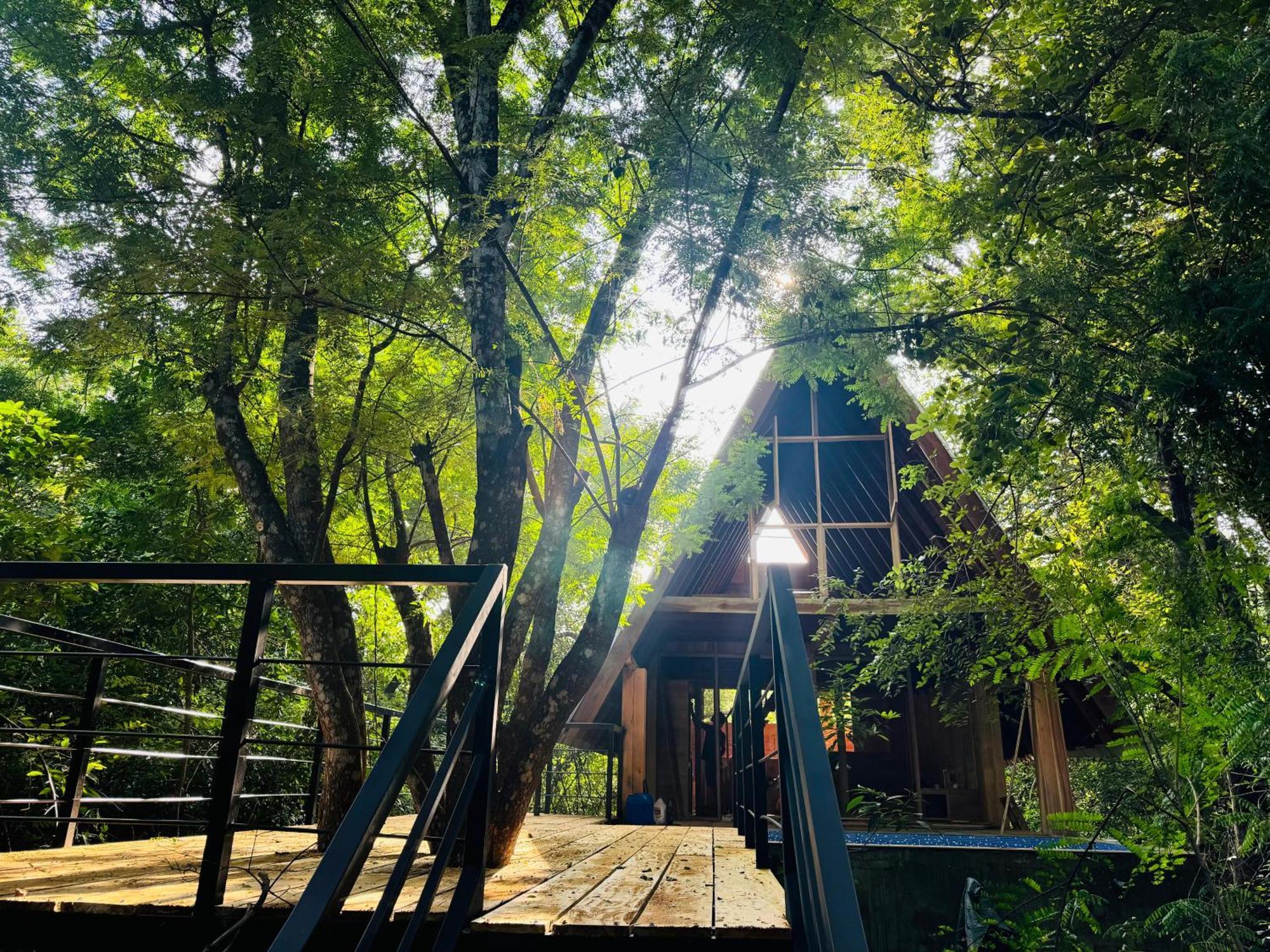 Habarana Tree House Mutu Village Exterior photo
