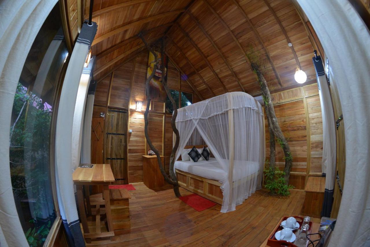 Habarana Tree House Mutu Village Exterior photo